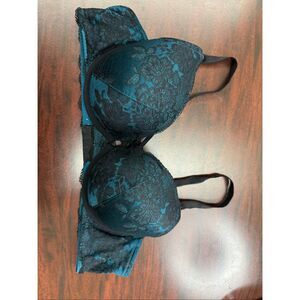 Torrid Curve XO Plunge Push-Up Bra Size 44B